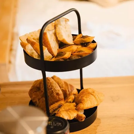 La Casa Valens - Petanque, Convivial & Atypique Apartment Caen