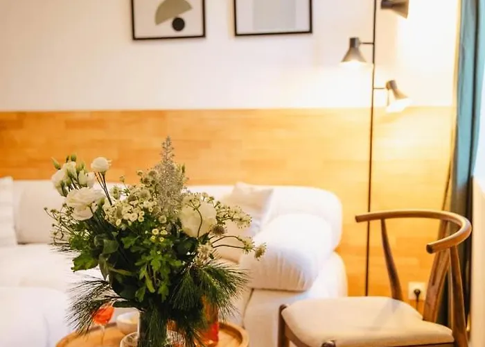 La Casa Valens - Petanque, Convivial & Atypique Апартаменты Кан