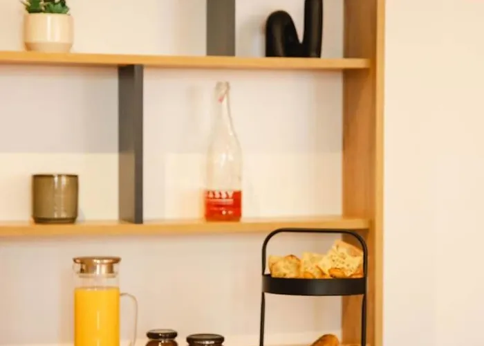 La Casa Valens - Petanque, Convivial & Atypique Апартаменты Кан