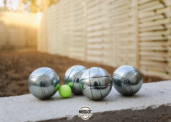 Апартаменты La Casa Valens - Petanque, Convivial & Atypique