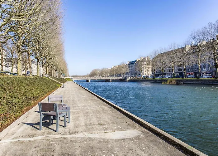 La Casa Valens - Petanque, Convivial & Atypique Апартаменты Кан